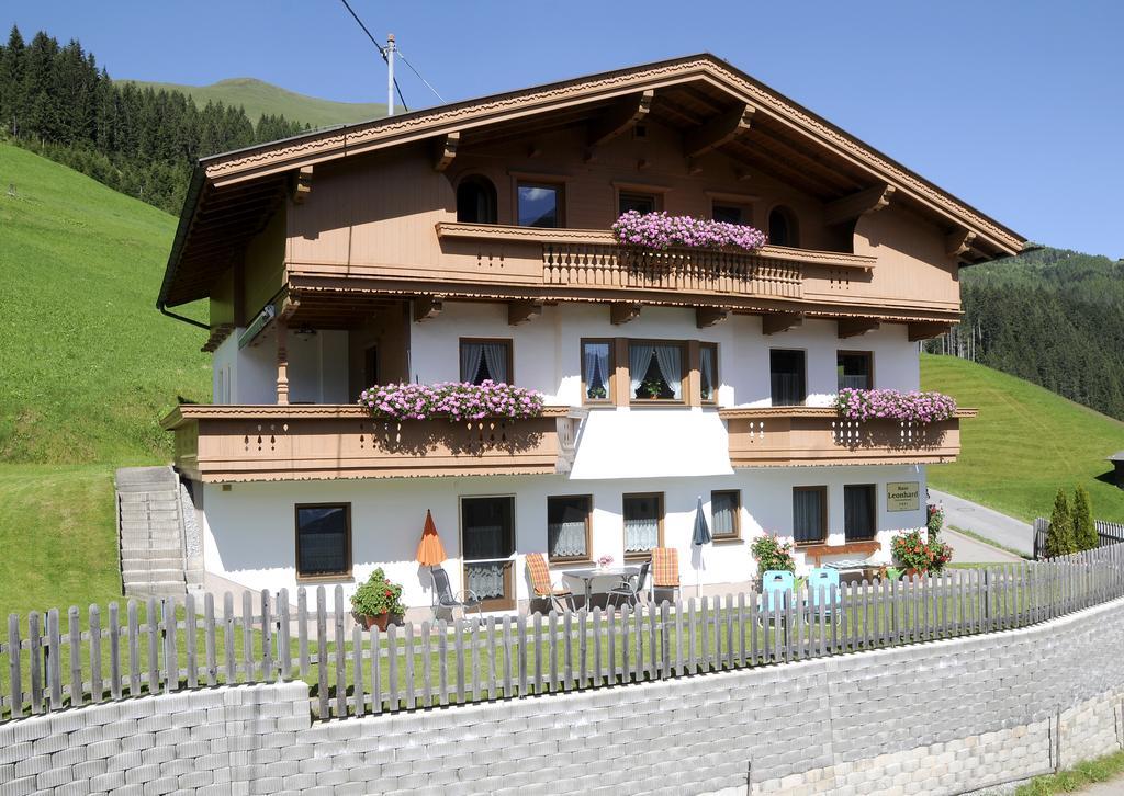 Haus Leonhard Appartamento Tux